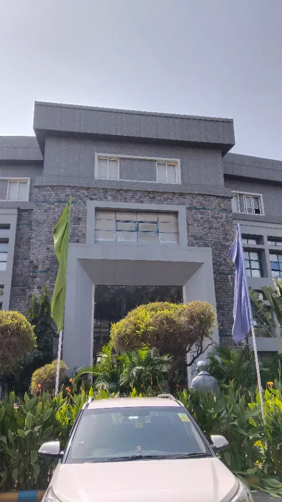 BIMTECH Academic building photo 2